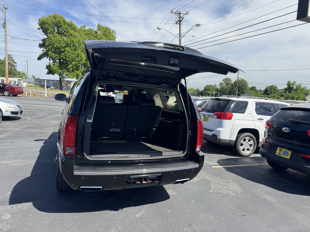 2013 Cadillac Escalade Image 27