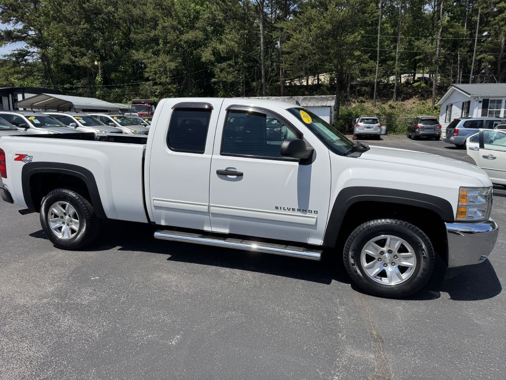 2012 Chevrolet Silverado 1500 Image 3