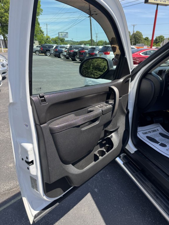 2012 Chevrolet Silverado 1500 Image 11