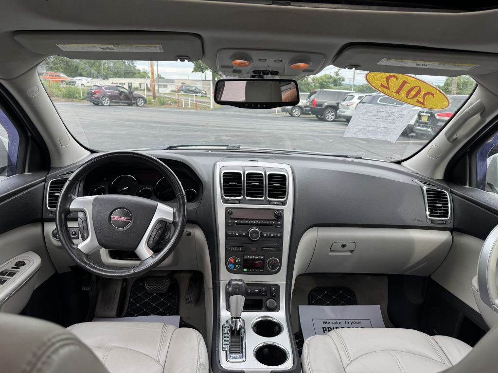 2012 GMC Acadia Image 12