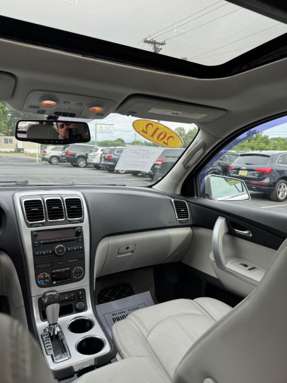 2012 GMC Acadia Image 13