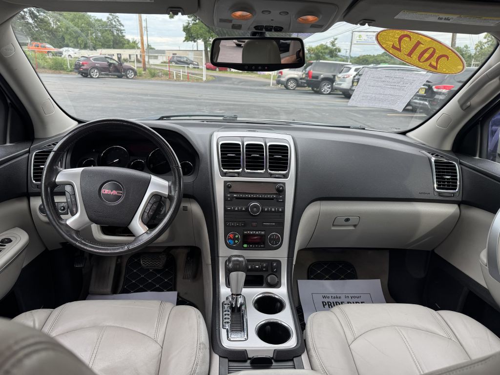 2012 GMC Acadia Image 15