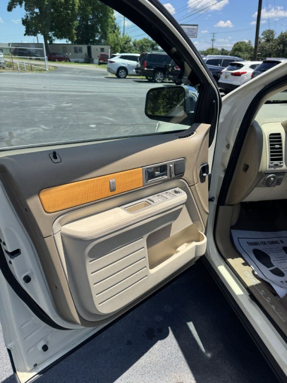 2007 Lincoln MKX Image 11