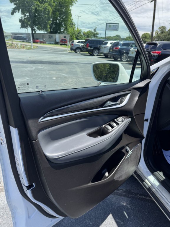 2020 Buick Enclave Image 11