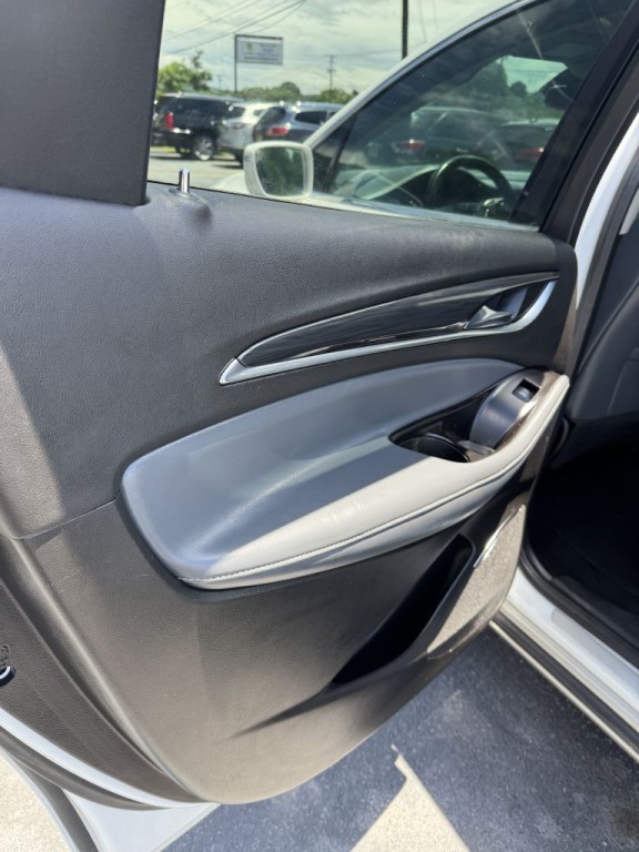2020 Buick Enclave Image 17