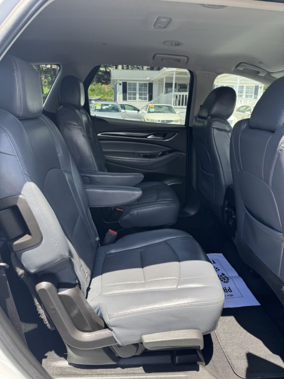 2020 Buick Enclave Image 21