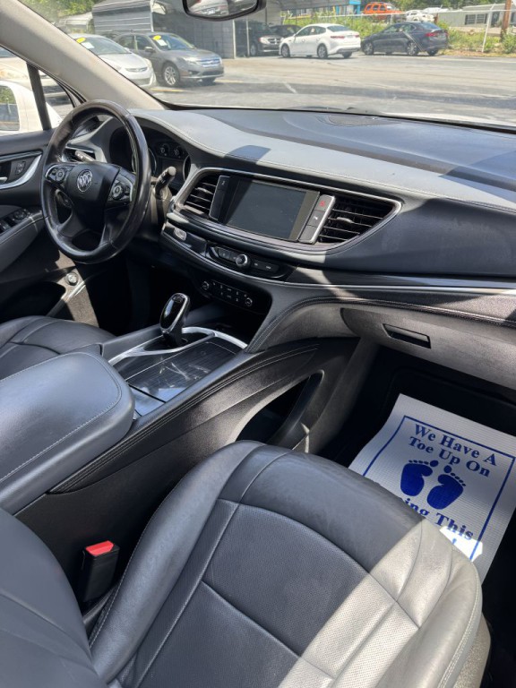 2020 Buick Enclave Image 26