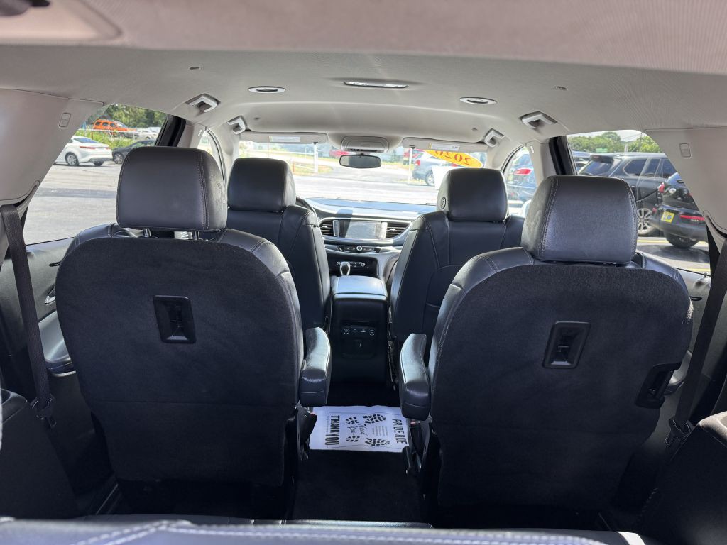 2020 Buick Enclave Image 27