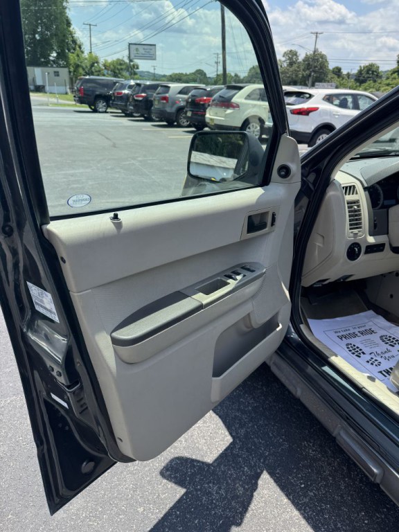 2008 Ford Escape Image 11