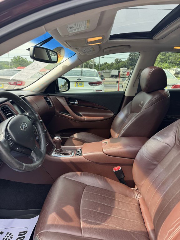 2011 INFINITI EX35 Image 11
