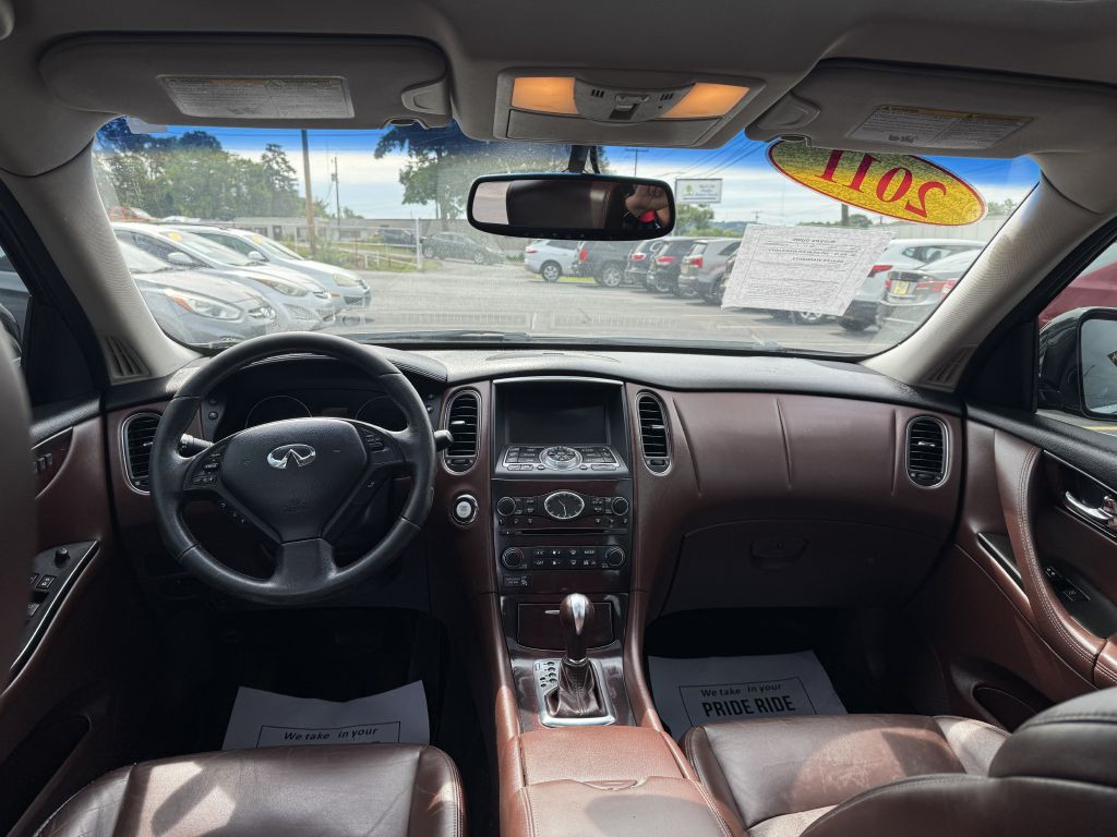2011 INFINITI EX35 Image 13