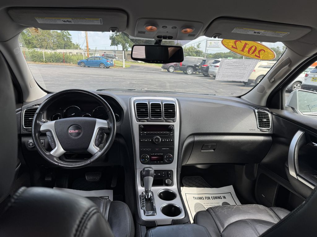 2012 GMC Acadia Image 10