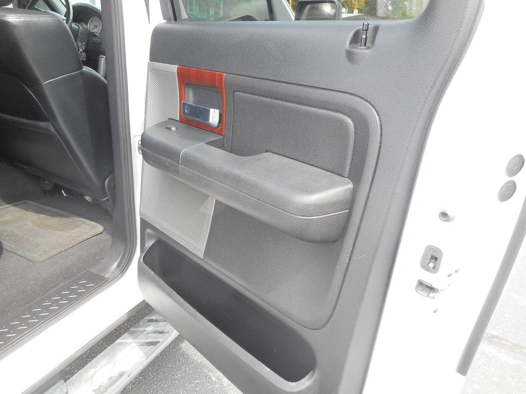2005 Ford F-150 Image 9
