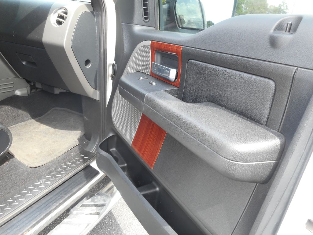 2005 Ford F-150 Image 11