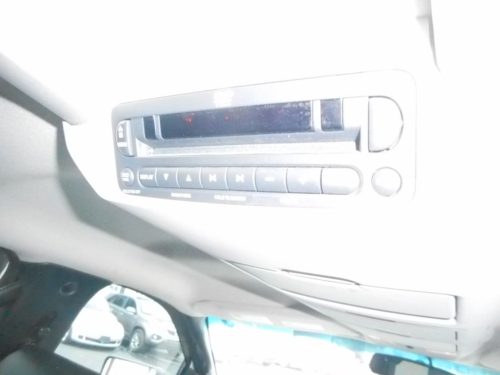 2005 Ford F-150 Image 13