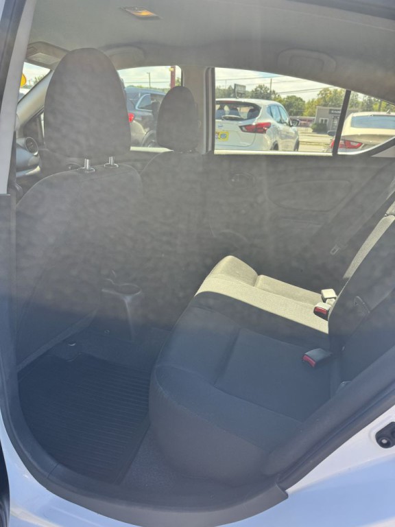2019 Nissan Versa Image 14
