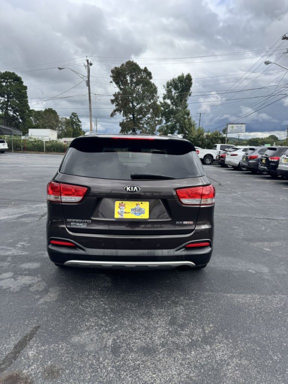 2016 Kia Sorento Image 5