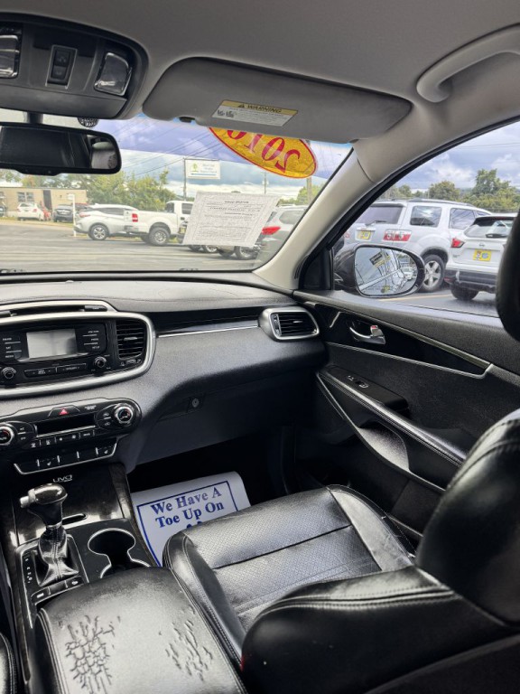 2016 Kia Sorento Image 13