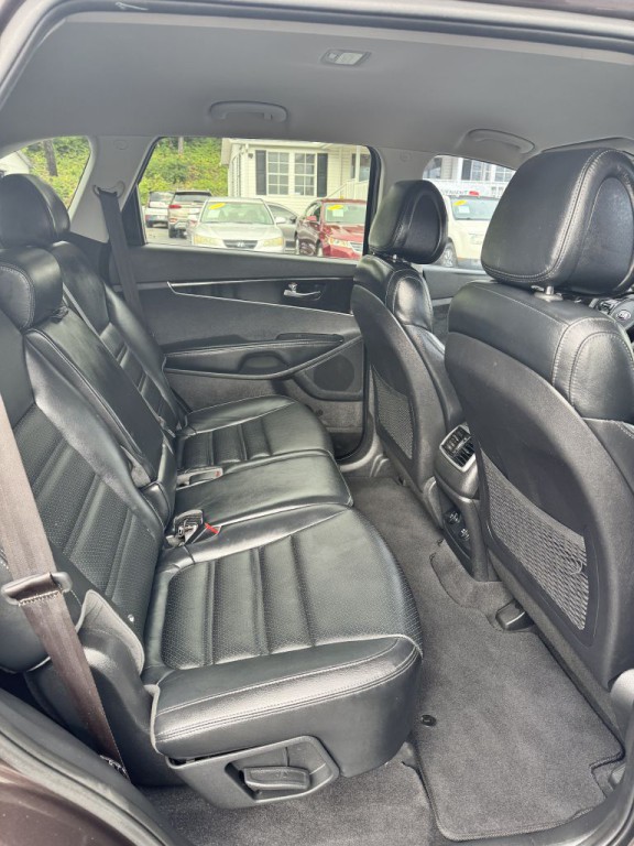 2016 Kia Sorento Image 19