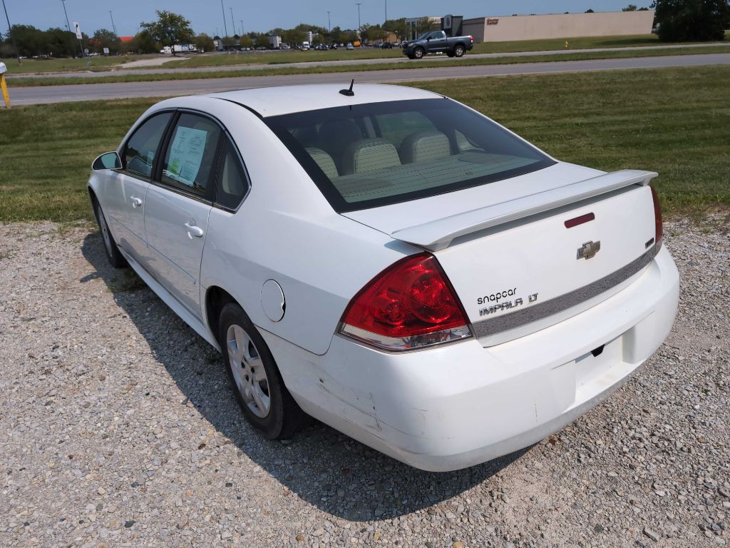 2011 Chevrolet Impala Image 4