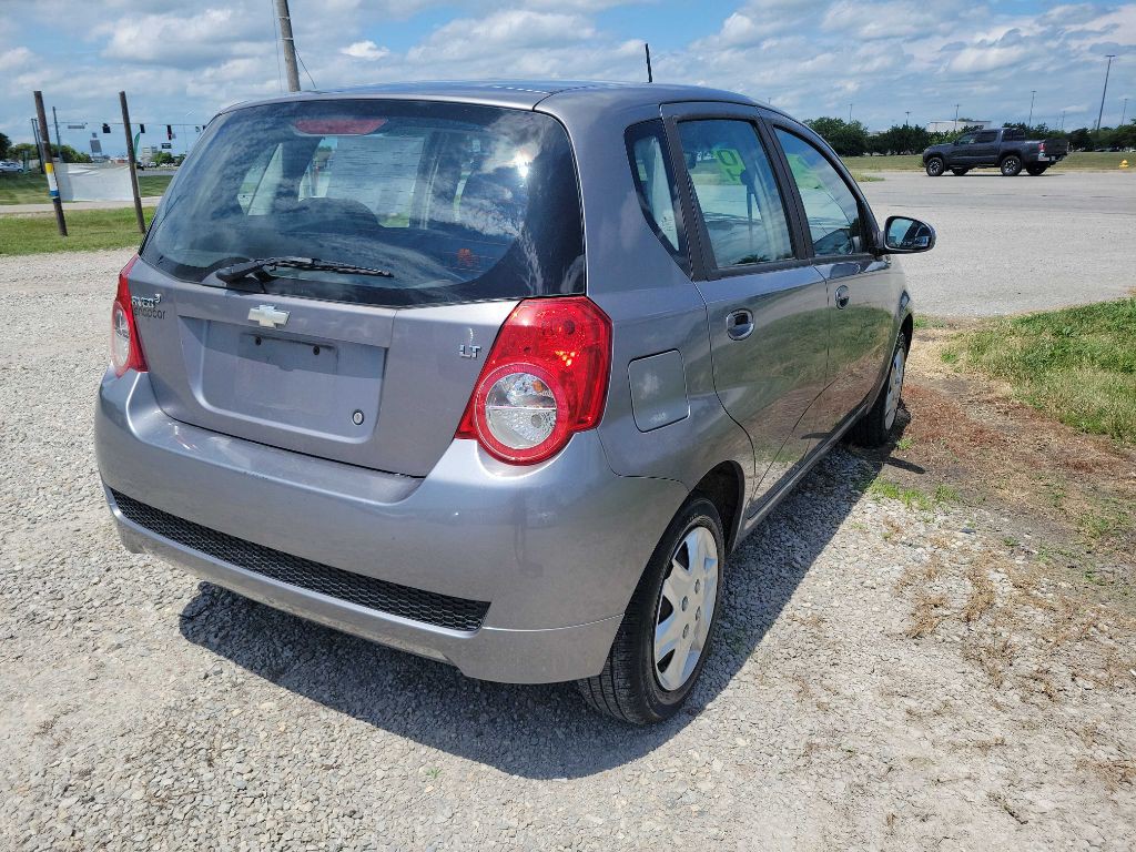 2009 Chevrolet Aveo Image 2
