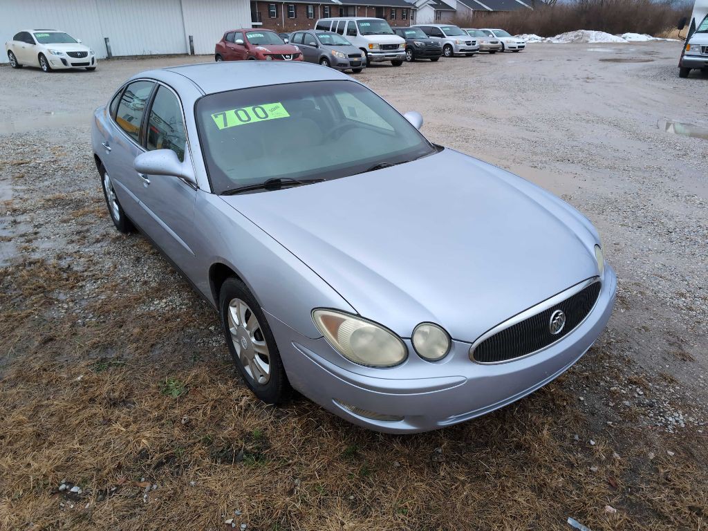 2005 Buick Lacrosse Image 1