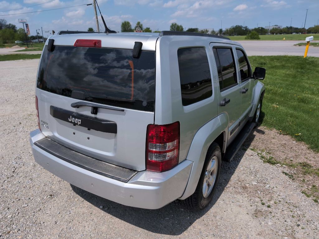 2012 Jeep Liberty Image 3