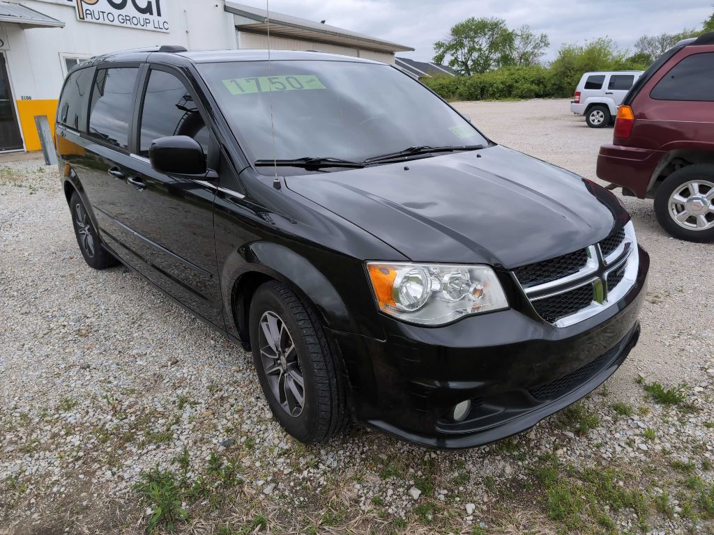 2017 Dodge Grand Caravan Image 3