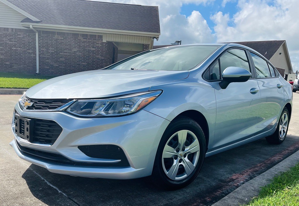 2017 Chevrolet Cruze Image 3