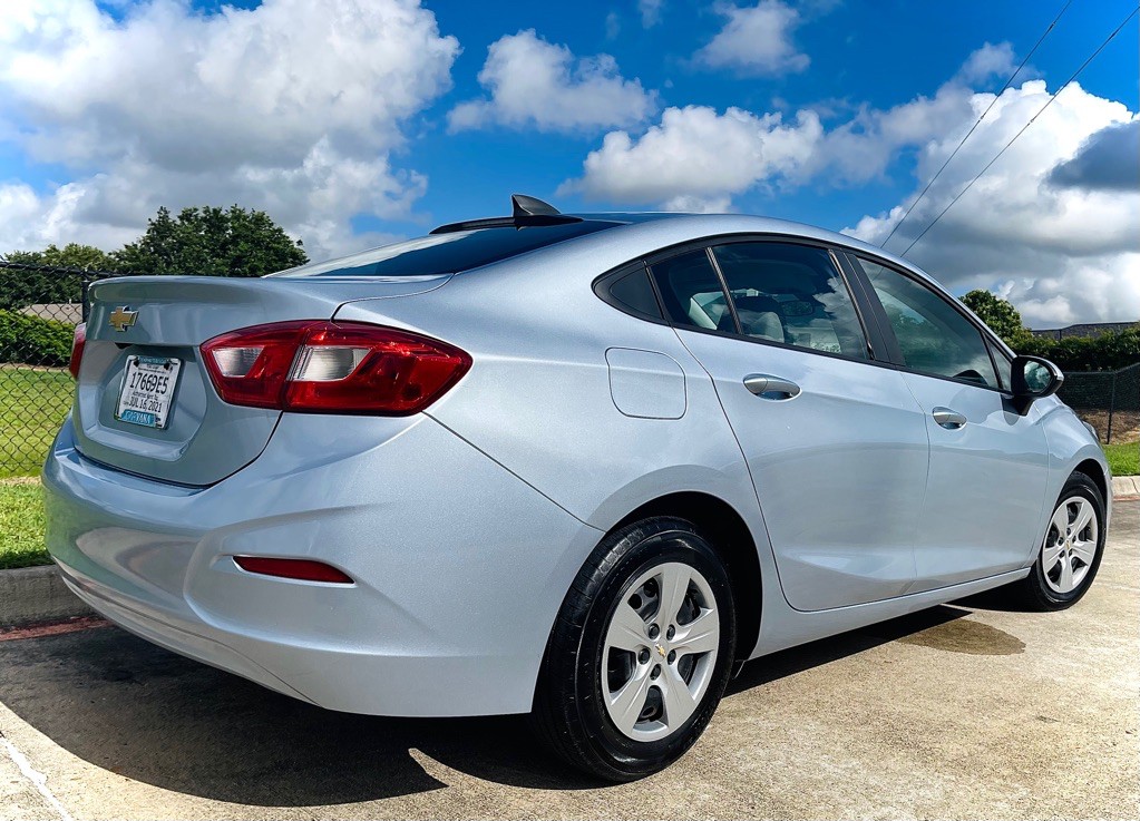 2017 Chevrolet Cruze Image 10