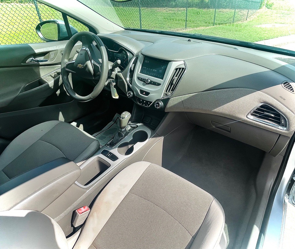 2017 Chevrolet Cruze Image 15