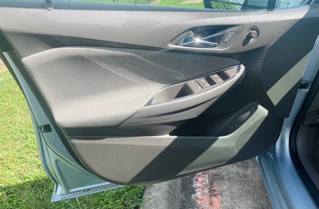 2017 Chevrolet Cruze Image 22