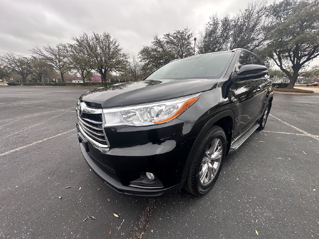 2014 Toyota Highlander Image 3