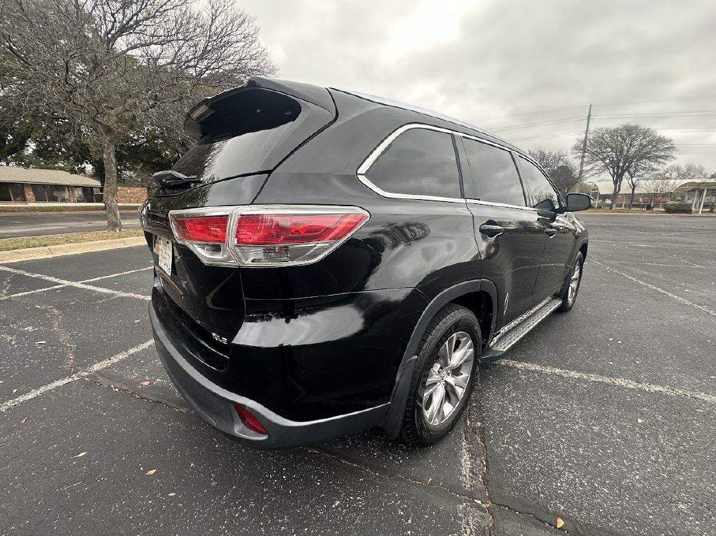 2014 Toyota Highlander Image 5