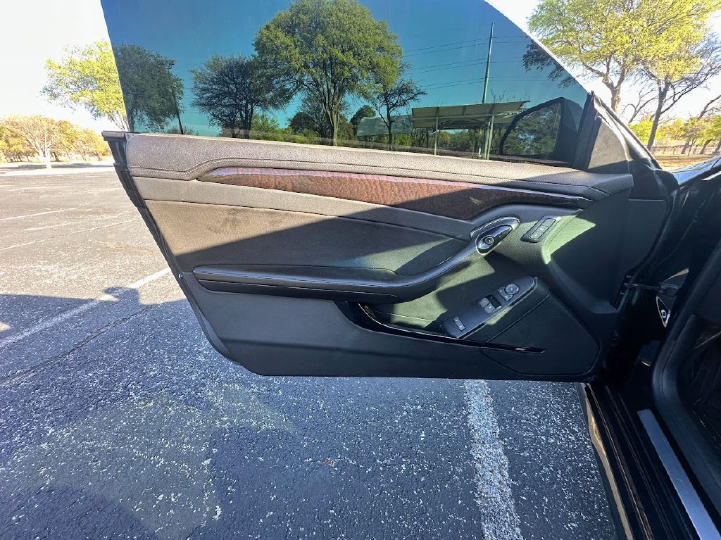 2011 Cadillac CTS Image 5