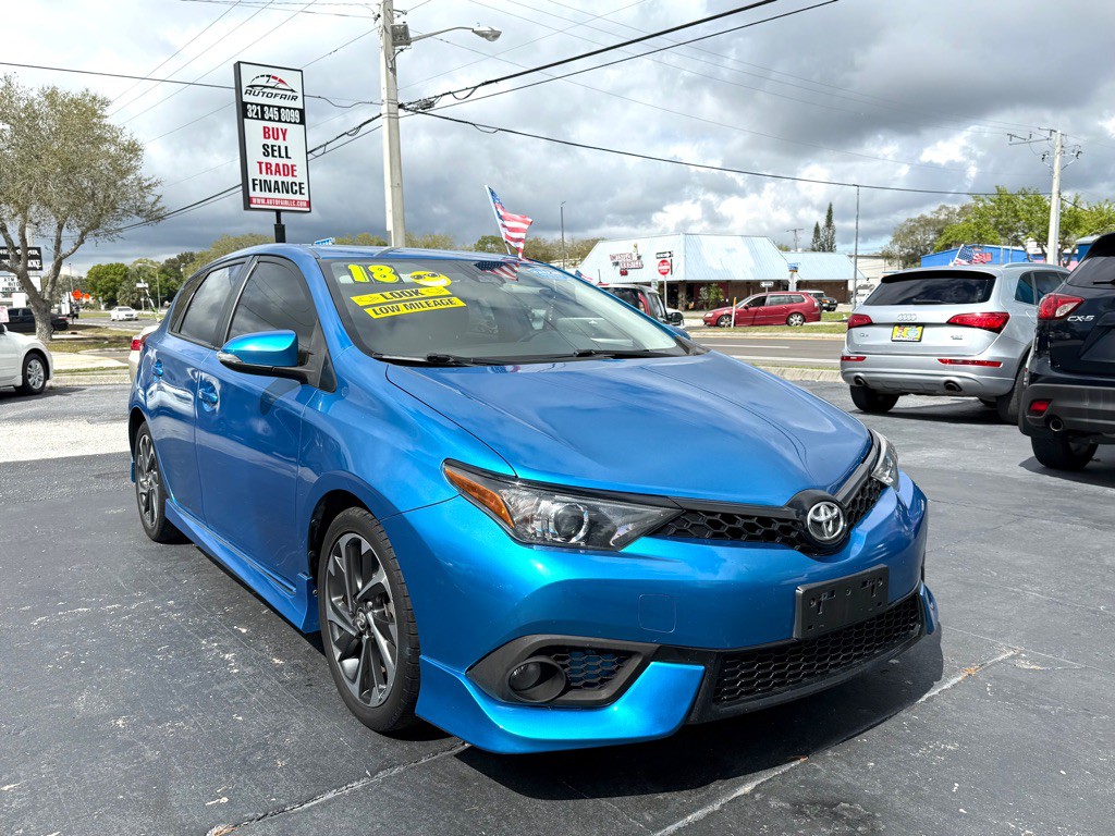 2018 Toyota Corolla Image 1