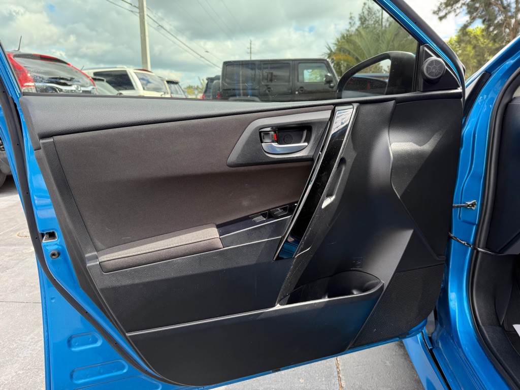 2018 Toyota Corolla Image 7