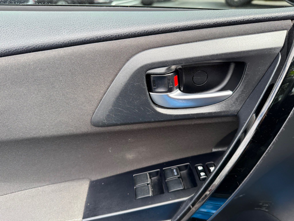 2018 Toyota Corolla Image 8