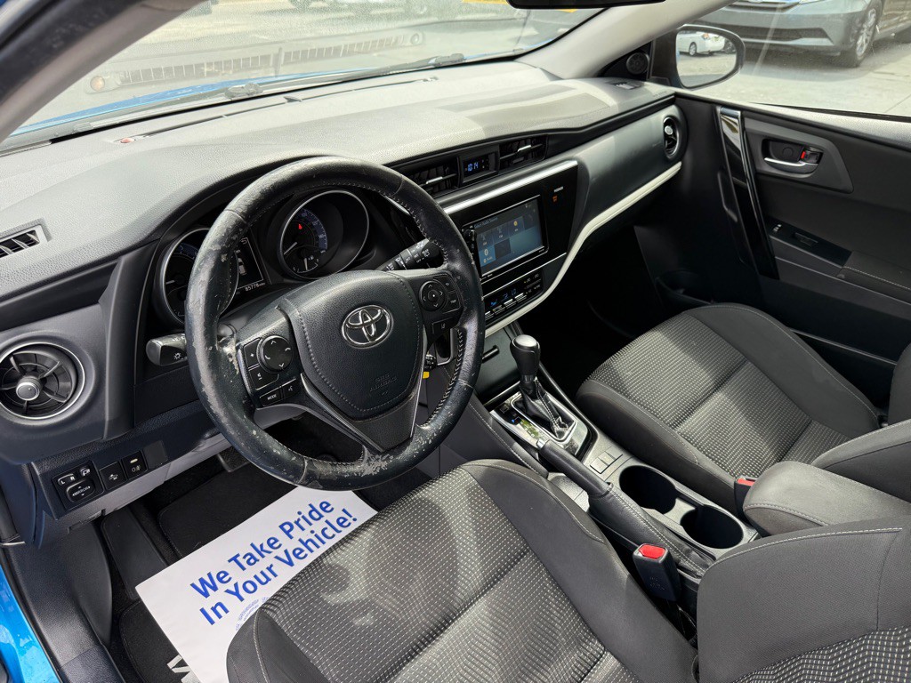 2018 Toyota Corolla Image 11