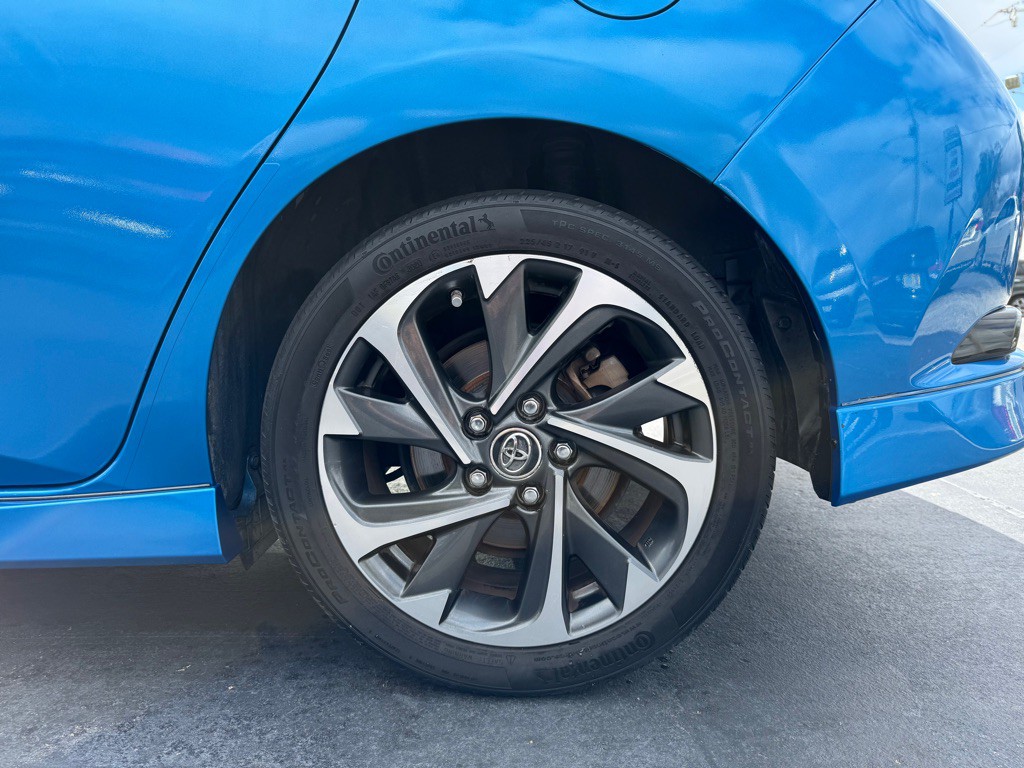 2018 Toyota Corolla Image 26