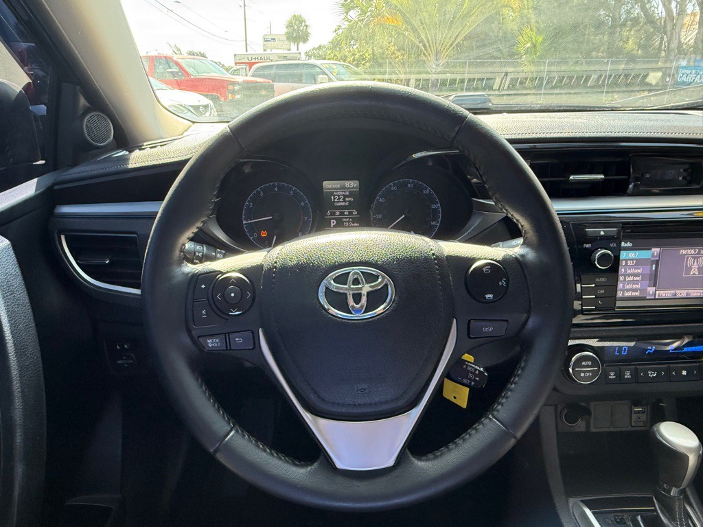 2014 Toyota Corolla Image 12