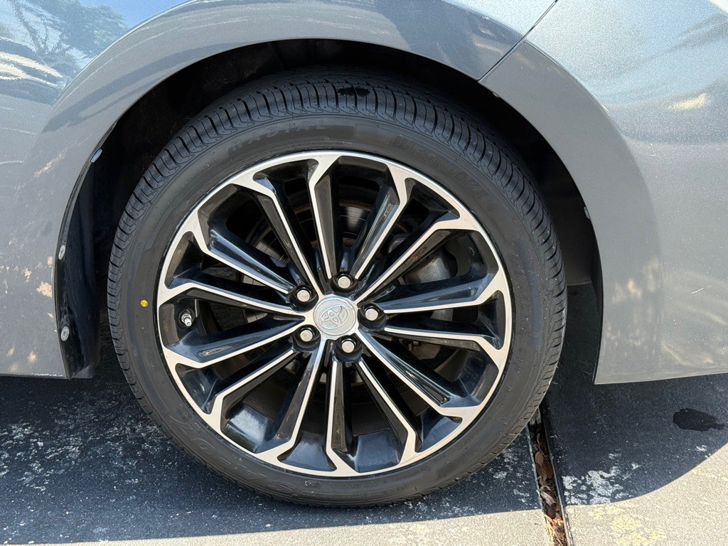 2014 Toyota Corolla Image 23