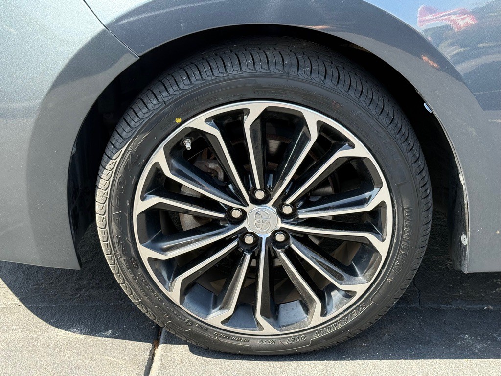 2014 Toyota Corolla Image 26