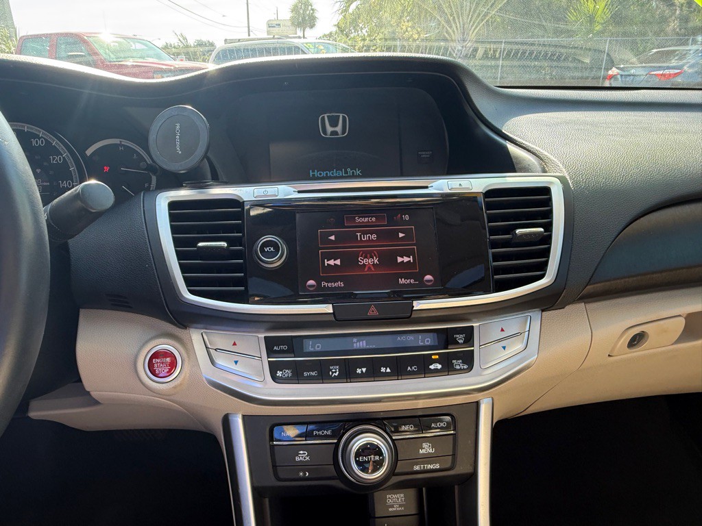 2014 Honda Accord Image 14