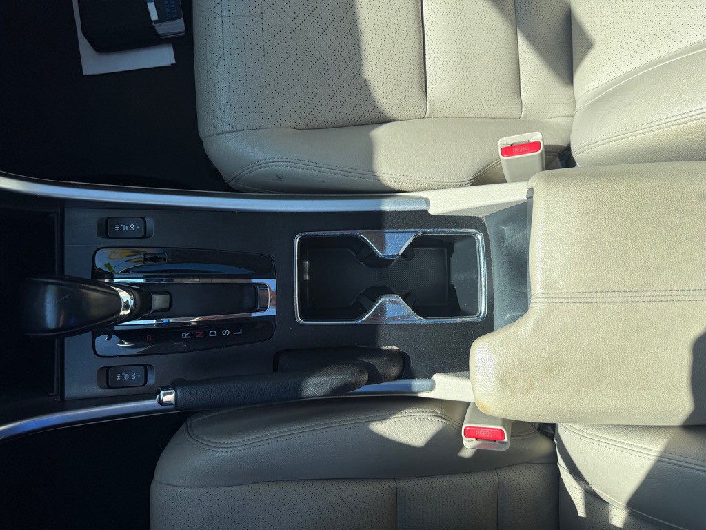 2014 Honda Accord Image 18