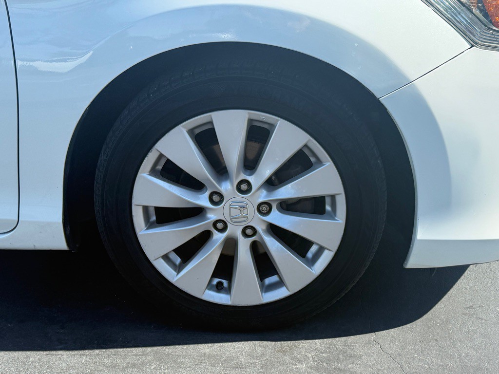 2014 Honda Accord Image 26