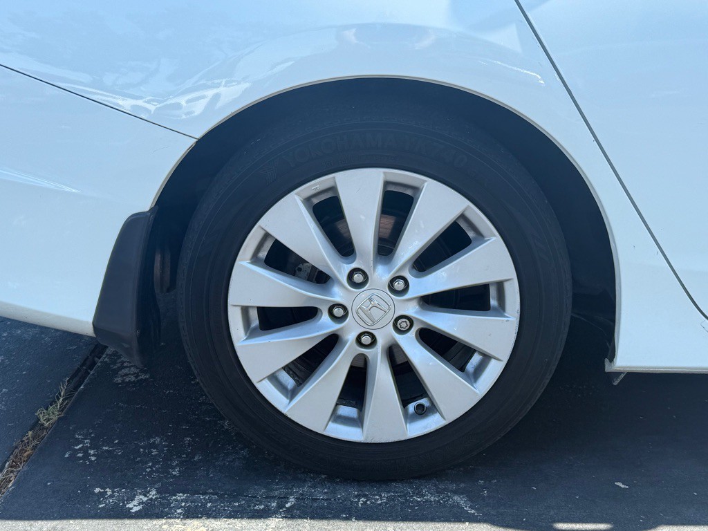 2014 Honda Accord Image 27