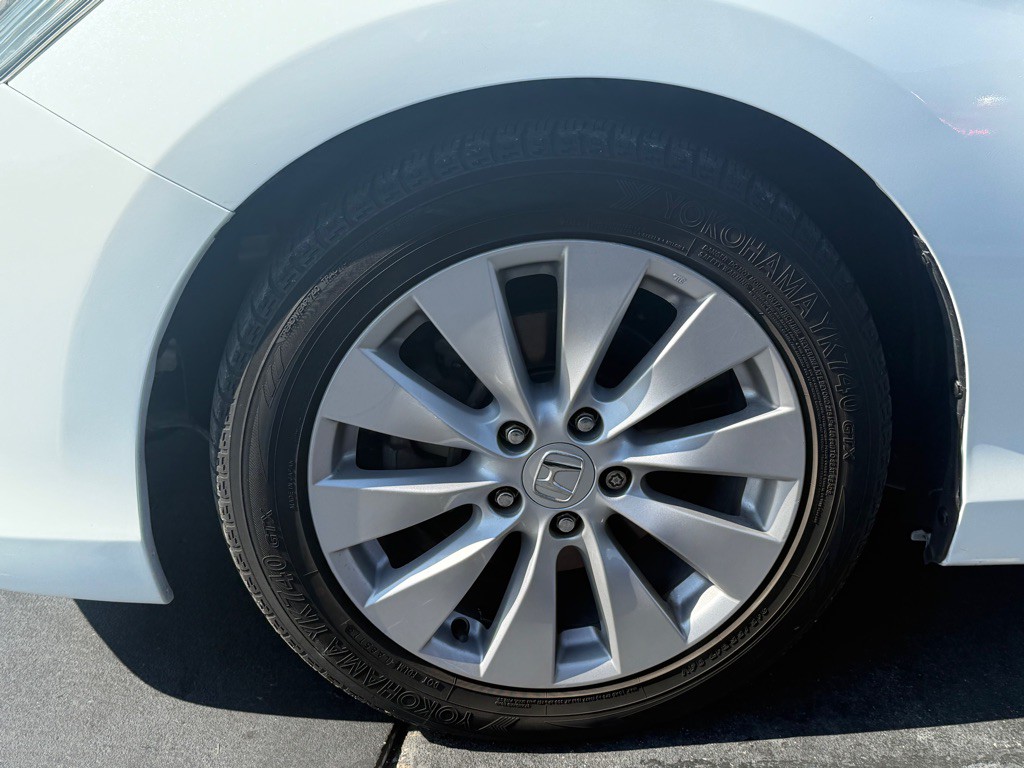 2014 Honda Accord Image 29