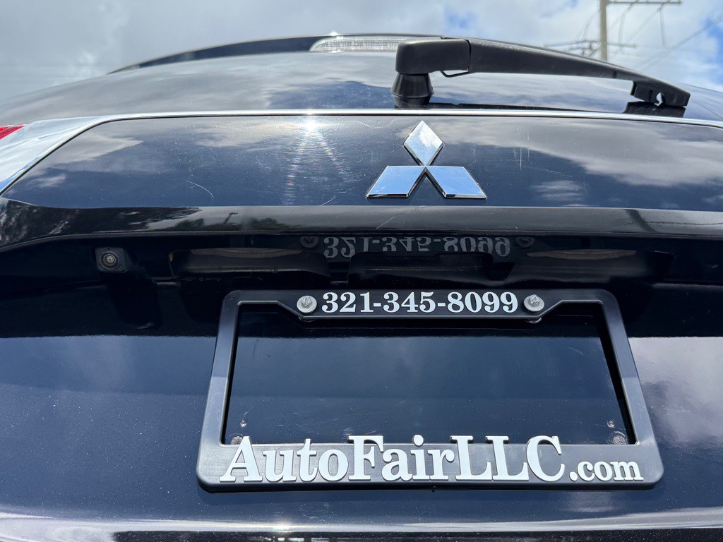 2020 Mitsubishi Outlander Image 7