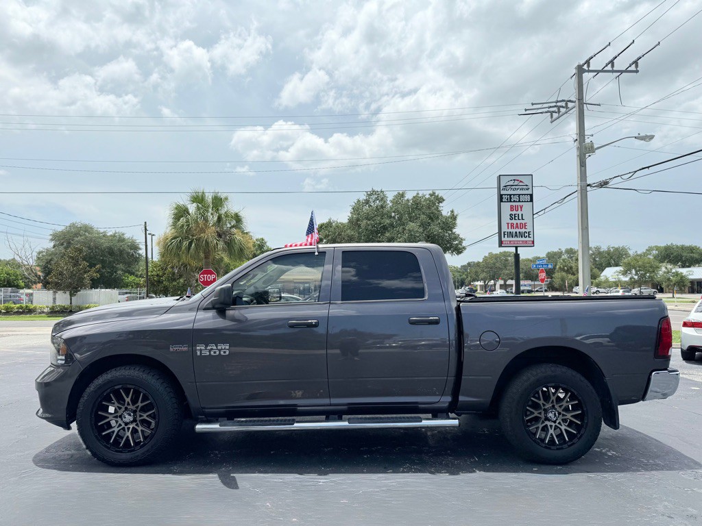 2015 RAM 1500 Image 4